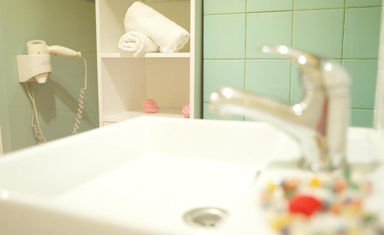 Cinema Apartment Kinowa ワルシャワ エクステリア 写真