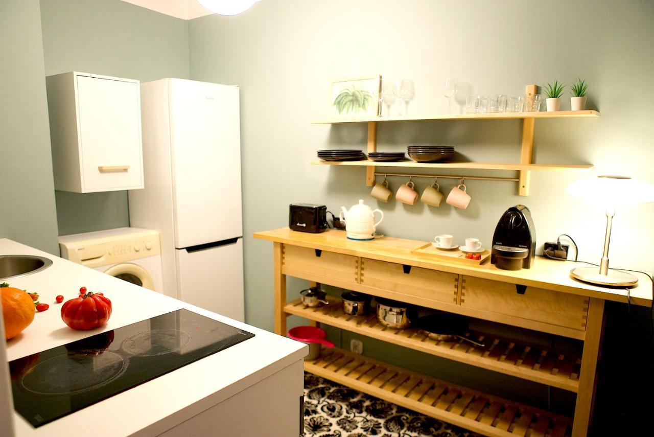 Cinema Apartment Kinowa ワルシャワ エクステリア 写真
