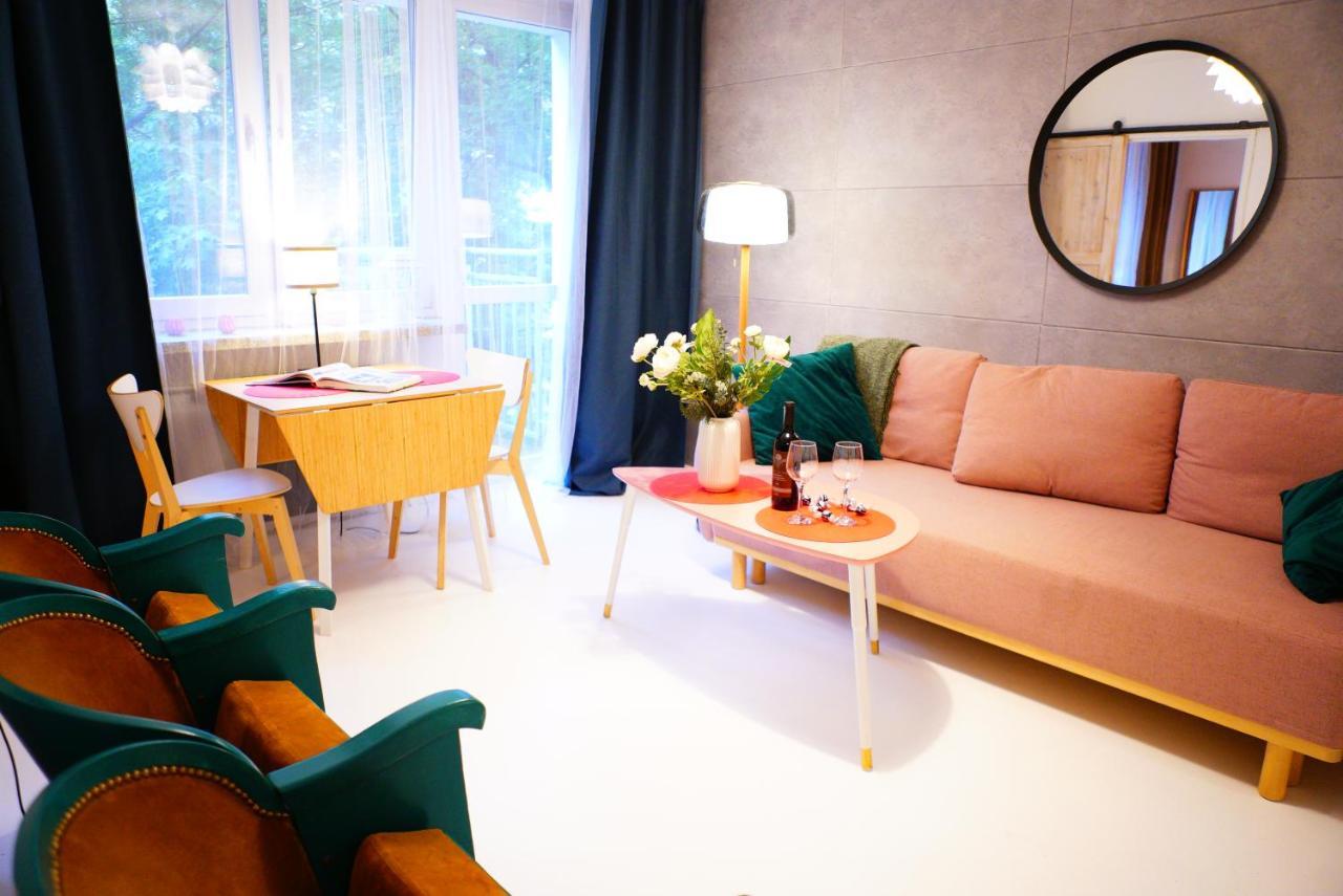 Cinema Apartment Kinowa ワルシャワ エクステリア 写真